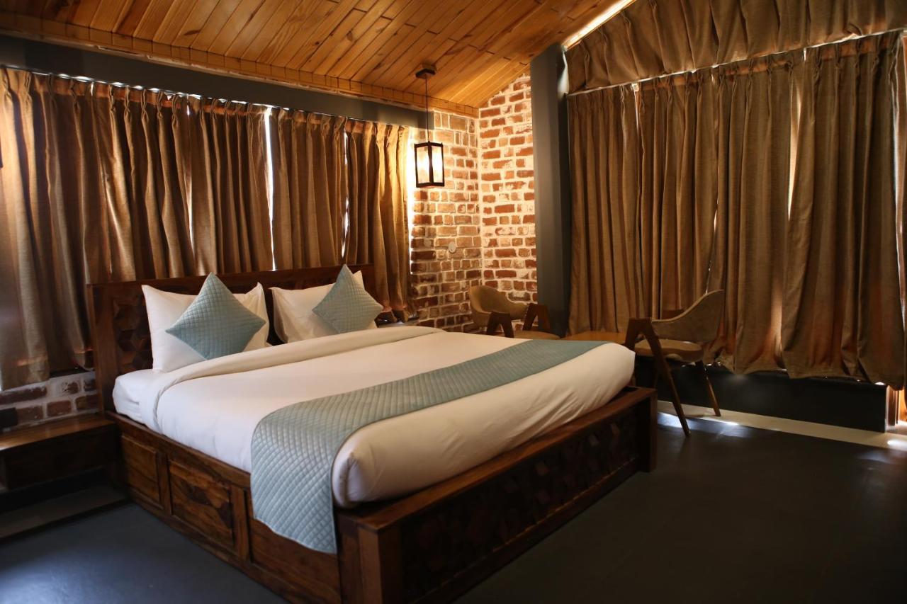 Granny'S Den Resort Rājpur Zewnętrze zdjęcie