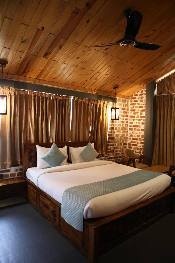 Granny'S Den Resort Rājpur Zewnętrze zdjęcie