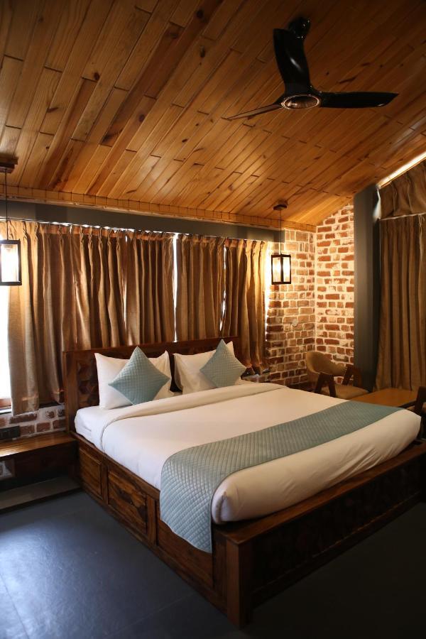 Granny'S Den Resort Rājpur Zewnętrze zdjęcie