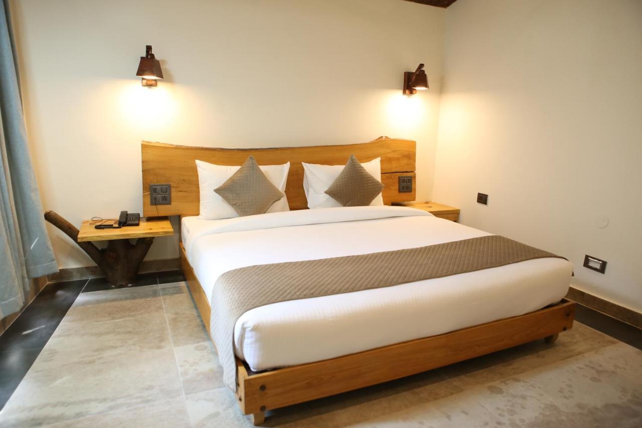 Granny'S Den Resort Rājpur Zewnętrze zdjęcie