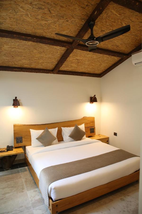 Granny'S Den Resort Rājpur Zewnętrze zdjęcie